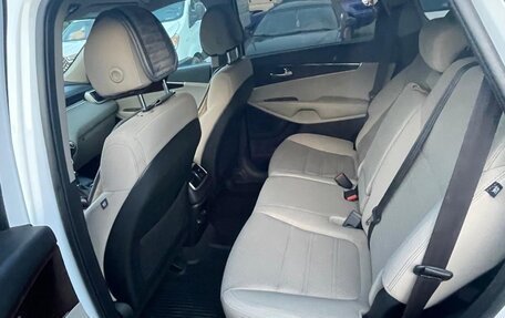 KIA Sorento III Prime рестайлинг, 2017 год, 1 950 000 рублей, 16 фотография