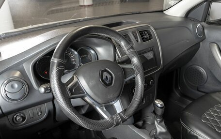 Renault Logan II, 2022 год, 1 328 800 рублей, 3 фотография
