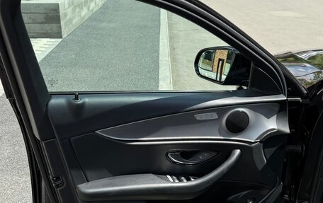 Mercedes-Benz E-Класс, 2017 год, 2 100 000 рублей, 10 фотография