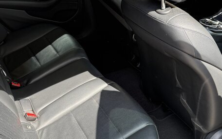 Mercedes-Benz E-Класс, 2017 год, 2 100 000 рублей, 15 фотография