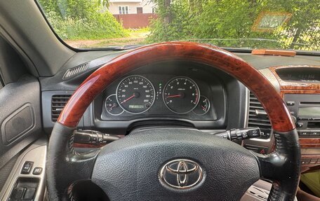 Toyota Land Cruiser Prado 120 рестайлинг, 2008 год, 2 000 000 рублей, 9 фотография