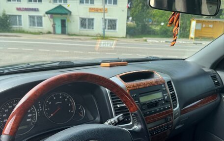 Toyota Land Cruiser Prado 120 рестайлинг, 2008 год, 2 000 000 рублей, 10 фотография