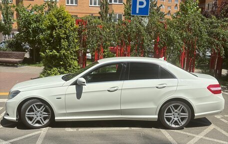 Mercedes-Benz E-Класс, 2012 год, 1 550 000 рублей, 4 фотография