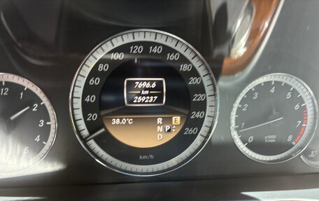 Mercedes-Benz E-Класс, 2012 год, 1 550 000 рублей, 11 фотография