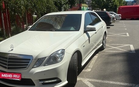 Mercedes-Benz E-Класс, 2012 год, 1 550 000 рублей, 2 фотография