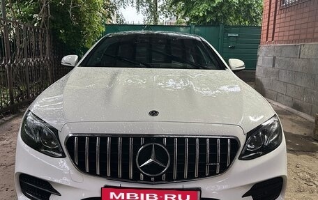 Mercedes-Benz E-Класс, 2019 год, 4 278 000 рублей, 2 фотография