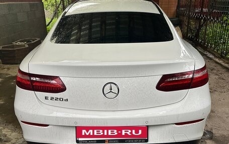 Mercedes-Benz E-Класс, 2019 год, 4 278 000 рублей, 5 фотография