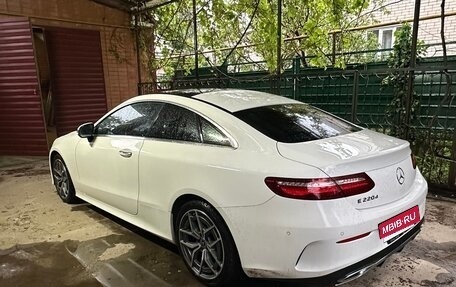 Mercedes-Benz E-Класс, 2019 год, 4 278 000 рублей, 6 фотография