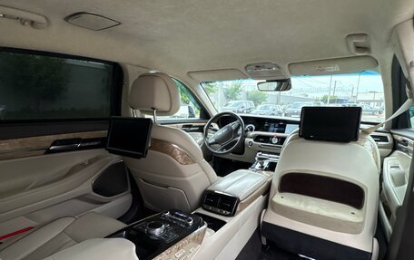 Genesis G90 I рестайлинг, 2018 год, 2 700 000 рублей, 12 фотография