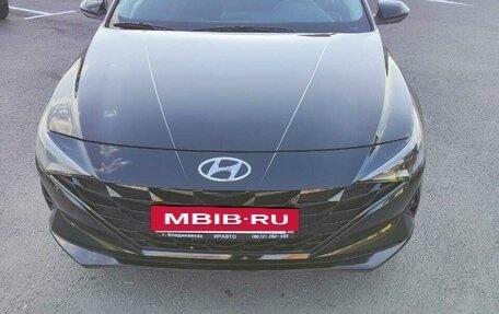 Hyundai Elantra, 2021 год, 1 900 000 рублей, 2 фотография