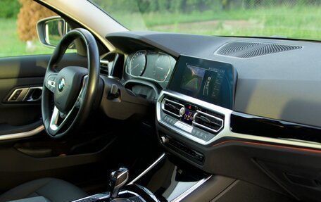 BMW 3 серия, 2021 год, 3 400 000 рублей, 8 фотография