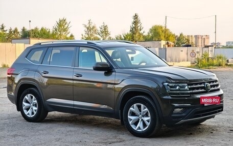 Volkswagen Teramont I, 2019 год, 3 850 000 рублей, 2 фотография