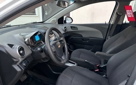 Chevrolet Aveo III, 2015 год, 990 000 рублей, 9 фотография