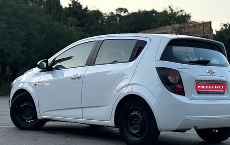 Chevrolet Aveo III, 2015 год, 990 000 рублей, 4 фотография