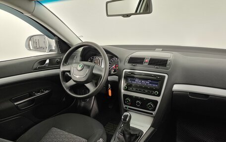 Skoda Octavia, 2011 год, 810 000 рублей, 14 фотография