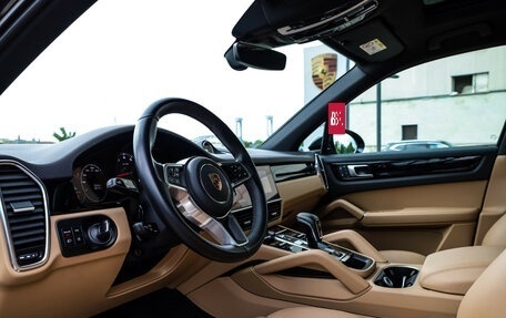 Porsche Cayenne III, 2021 год, 9 660 000 рублей, 14 фотография