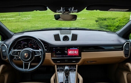 Porsche Cayenne III, 2021 год, 9 660 000 рублей, 13 фотография