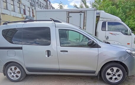 Renault Dokker, 2019 год, 1 300 000 рублей, 13 фотография