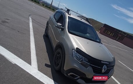 Renault Sandero II рестайлинг, 2019 год, 1 100 000 рублей, 17 фотография