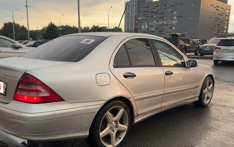 Mercedes-Benz C-Класс, 2004 год, 725 000 рублей, 8 фотография