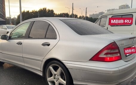 Mercedes-Benz C-Класс, 2004 год, 725 000 рублей, 9 фотография