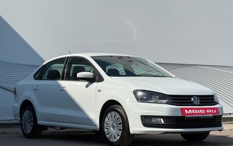 Volkswagen Polo VI (EU Market), 2017 год, 1 379 000 рублей, 5 фотография