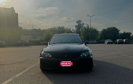 Toyota Altezza, 1999 год, 1 200 000 рублей, 2 фотография