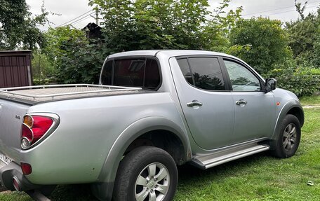 Mitsubishi L200 IV рестайлинг, 2007 год, 990 000 рублей, 3 фотография