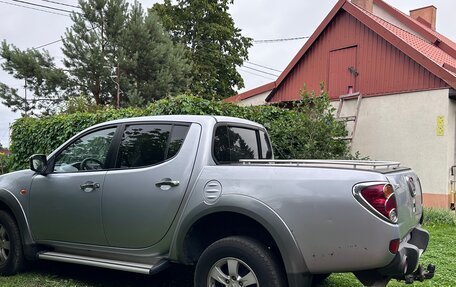 Mitsubishi L200 IV рестайлинг, 2007 год, 990 000 рублей, 10 фотография