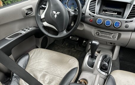 Mitsubishi L200 IV рестайлинг, 2007 год, 990 000 рублей, 7 фотография