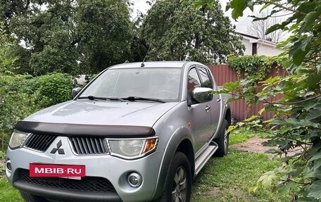 Mitsubishi L200 IV рестайлинг, 2007 год, 990 000 рублей, 4 фотография