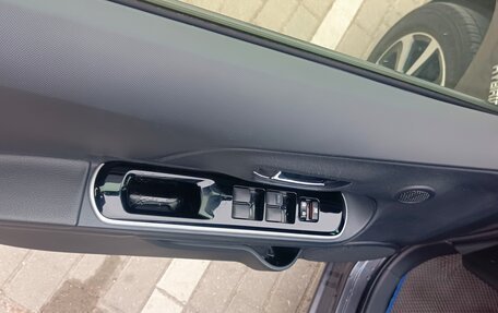 Toyota Prius c I, 2015 год, 1 150 000 рублей, 9 фотография