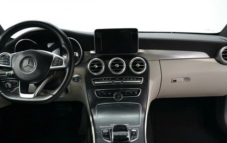 Mercedes-Benz C-Класс, 2016 год, 3 300 000 рублей, 4 фотография