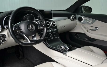 Mercedes-Benz C-Класс, 2016 год, 3 300 000 рублей, 6 фотография