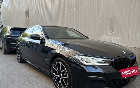 BMW 5 серия, 2020 год, 5 950 000 рублей, 2 фотография
