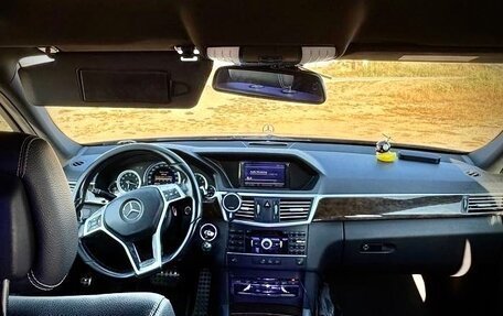 Mercedes-Benz E-Класс, 2012 год, 1 580 000 рублей, 17 фотография