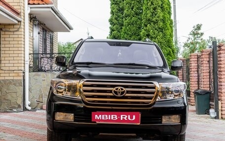 Toyota Land Cruiser 200, 2011 год, 3 350 000 рублей, 2 фотография