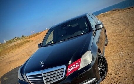 Mercedes-Benz E-Класс, 2012 год, 1 580 000 рублей, 5 фотография