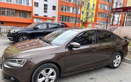 Volkswagen Jetta VI, 2011 год, 980 000 рублей, 5 фотография