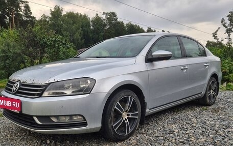 Volkswagen Passat B7, 2012 год, 1 050 000 рублей, 13 фотография