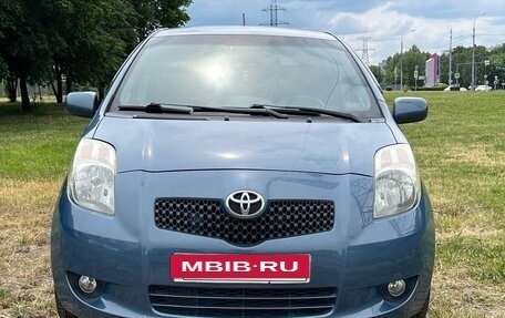 Toyota Yaris III рестайлинг, 2008 год, 525 000 рублей, 5 фотография