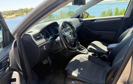 Volkswagen Jetta VI, 2016 год, 1 490 000 рублей, 6 фотография