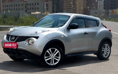 Nissan Juke II, 2013 год, 910 000 рублей, 8 фотография