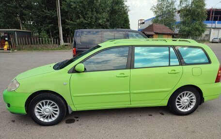 Toyota Corolla, 2004 год, 750 000 рублей, 3 фотография