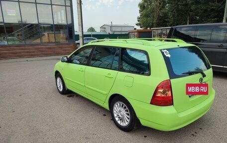 Toyota Corolla, 2004 год, 750 000 рублей, 4 фотография