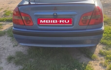 Mitsubishi Carisma I, 2000 год, 550 000 рублей, 4 фотография