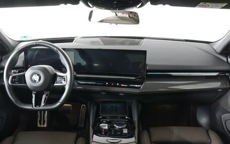 BMW 5 серия, 2023 год, 7 800 000 рублей, 10 фотография