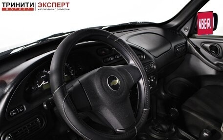 Chevrolet Niva I рестайлинг, 2018 год, 797 000 рублей, 10 фотография