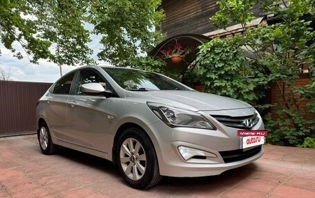 Hyundai Solaris II рестайлинг, 2014 год, 1 200 000 рублей, 2 фотография