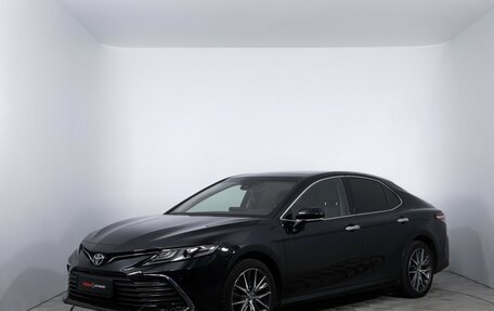 Toyota Camry, 2022 год, 3 470 000 рублей, 1 фотография